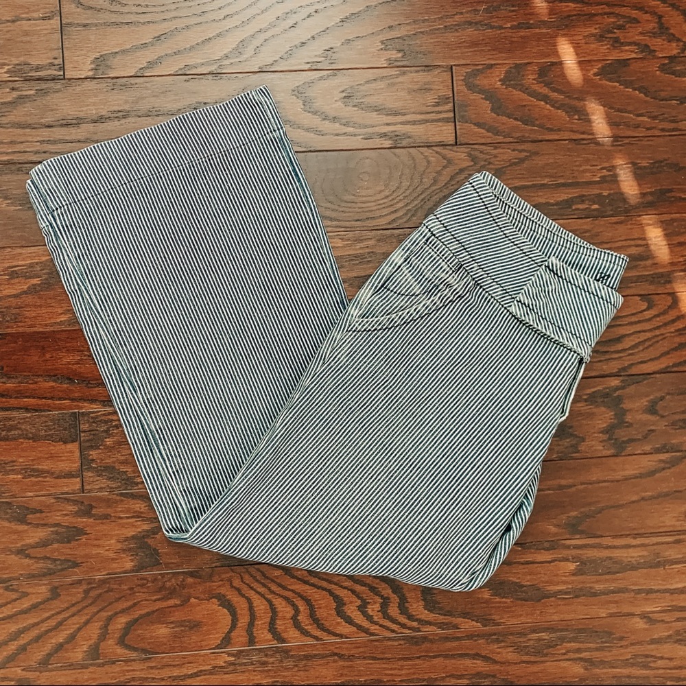 Guess | Wide Legged Striped Pants